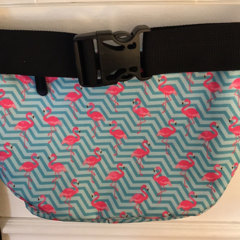 Flamingo Fanny pack - Picture 3 of 6